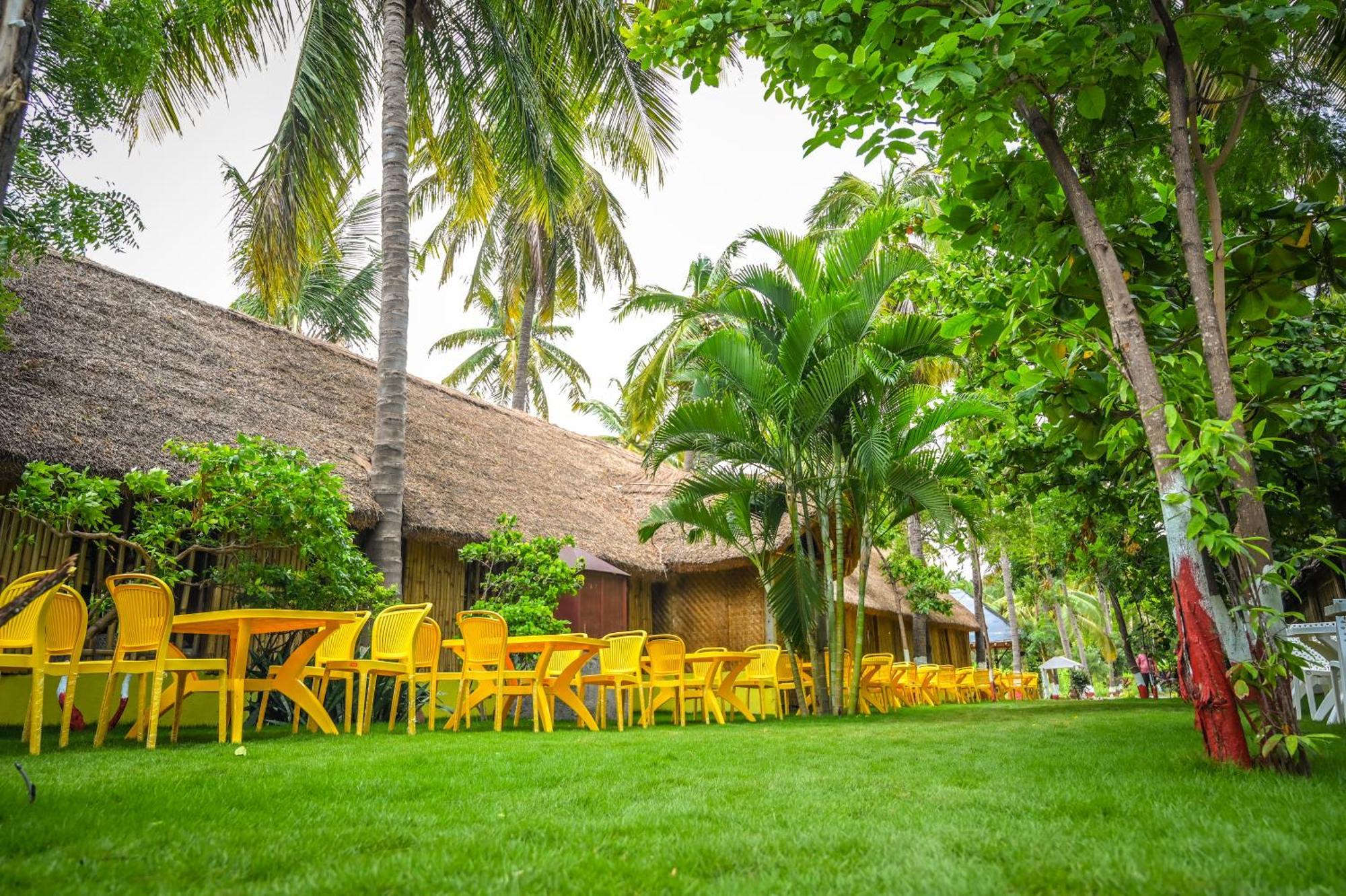 Tamarind Tree Way Side Amenities Otel Hospet Dış mekan fotoğraf