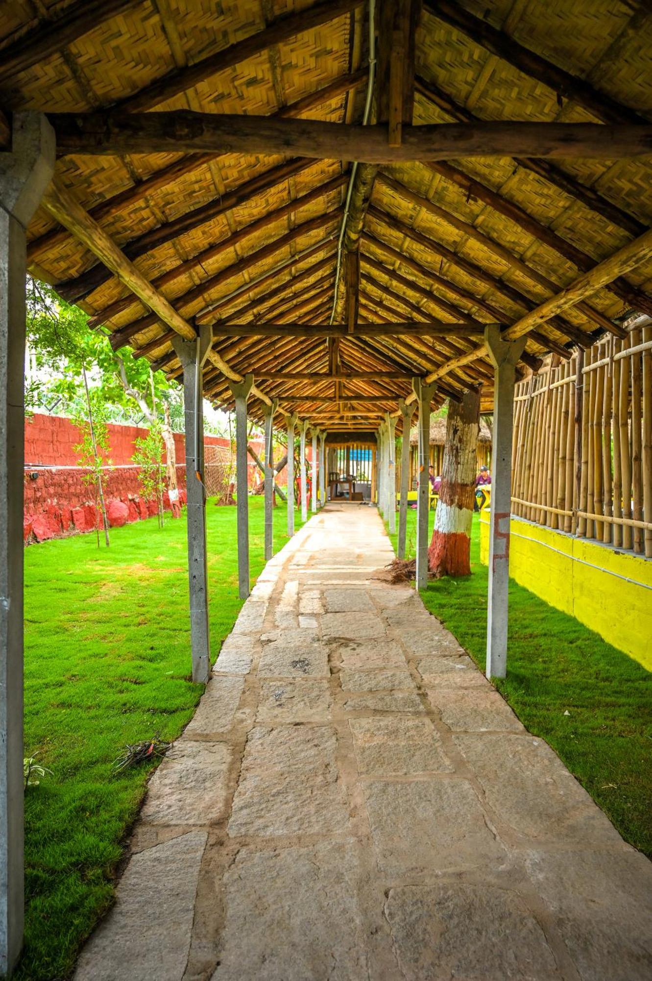 Tamarind Tree Way Side Amenities Otel Hospet Dış mekan fotoğraf
